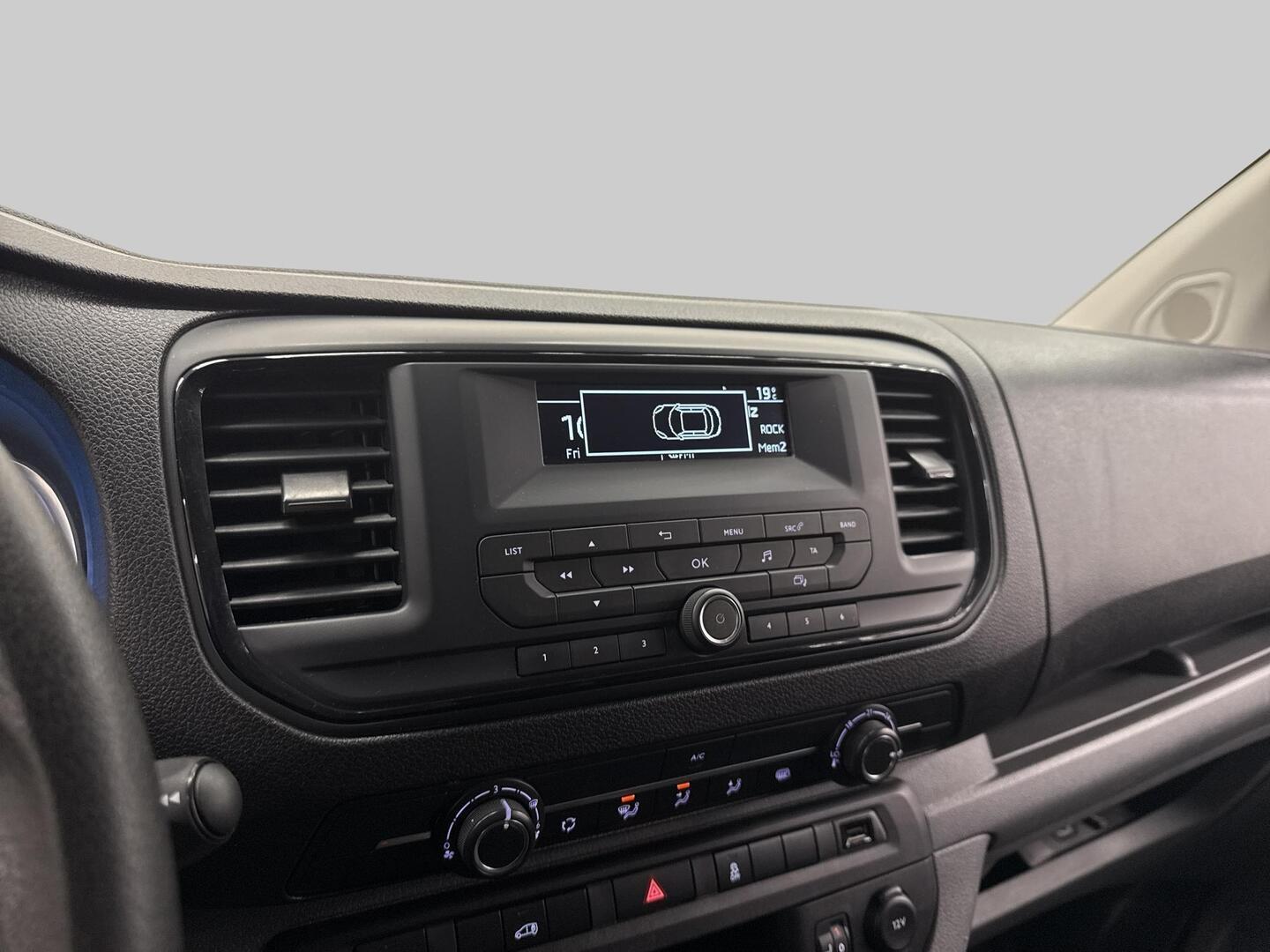 PEUGEOT e-Expert 2021