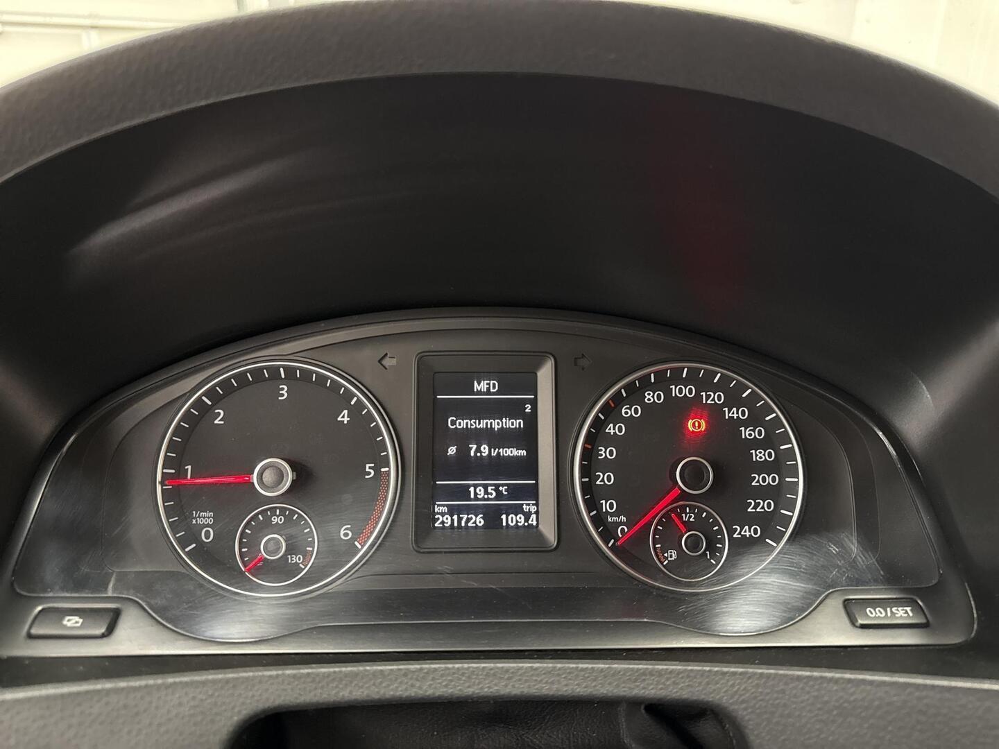 VOLKSWAGEN Transporter 2011