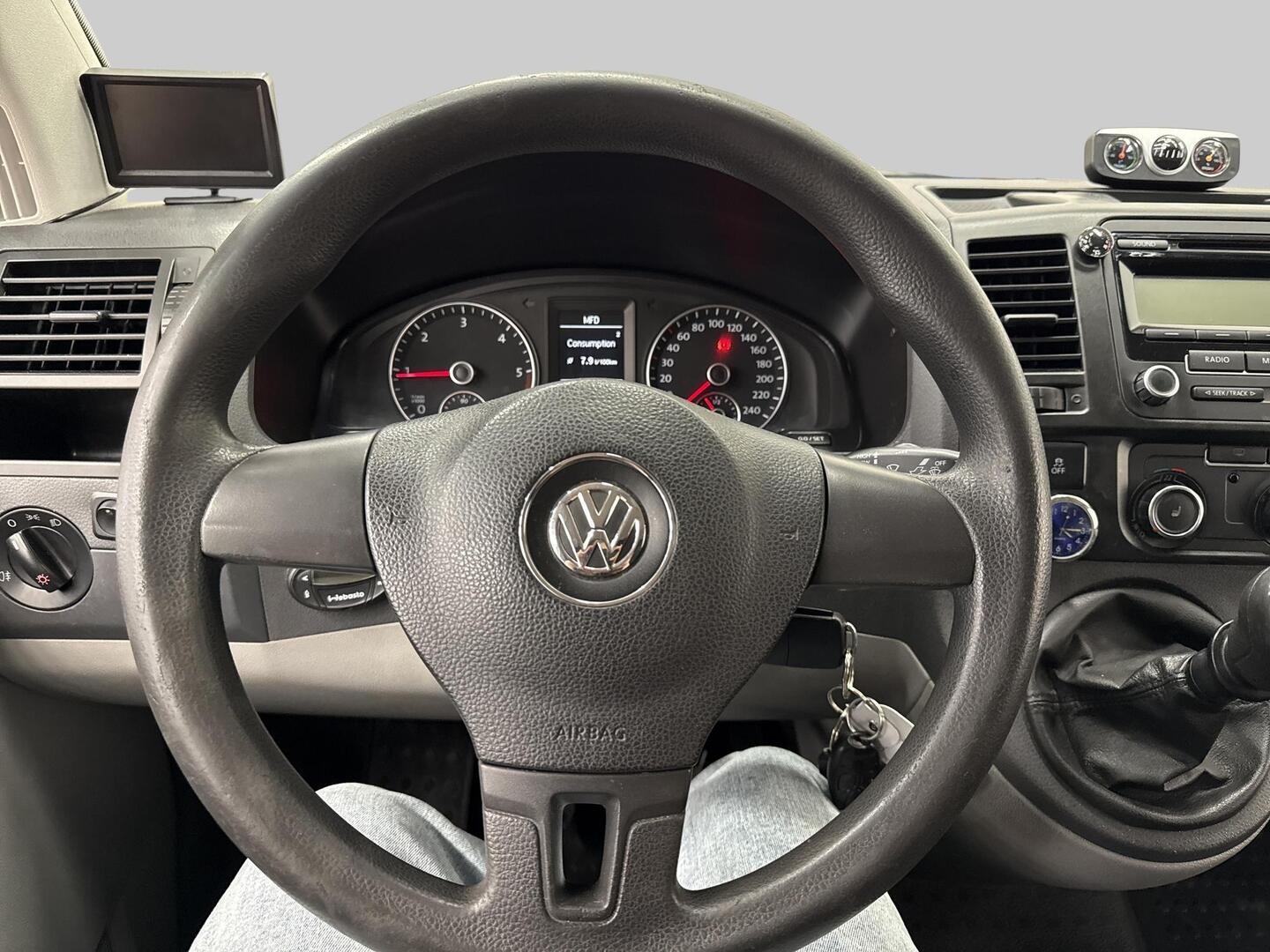 VOLKSWAGEN Transporter 2011