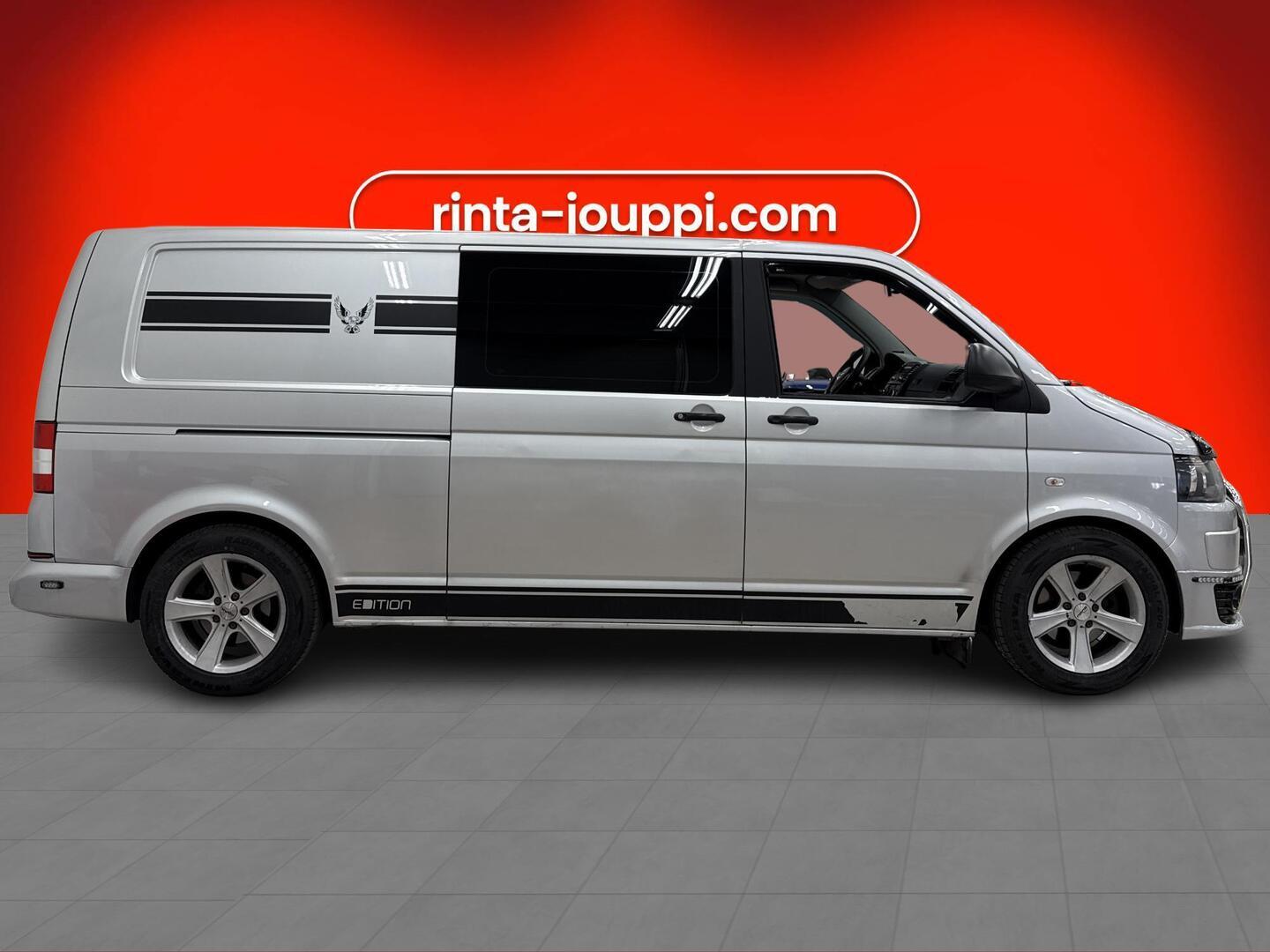 VOLKSWAGEN Transporter 2011