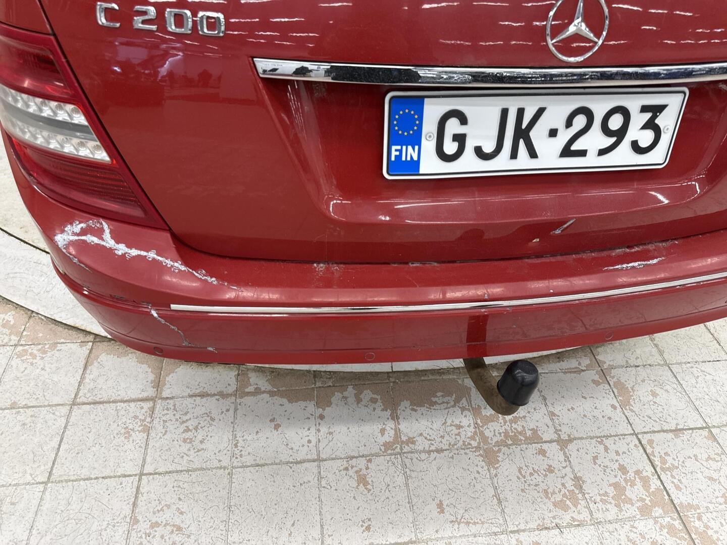 MERCEDES-BENZ C 2011