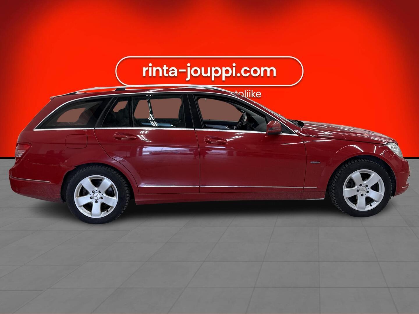 MERCEDES-BENZ C 2011