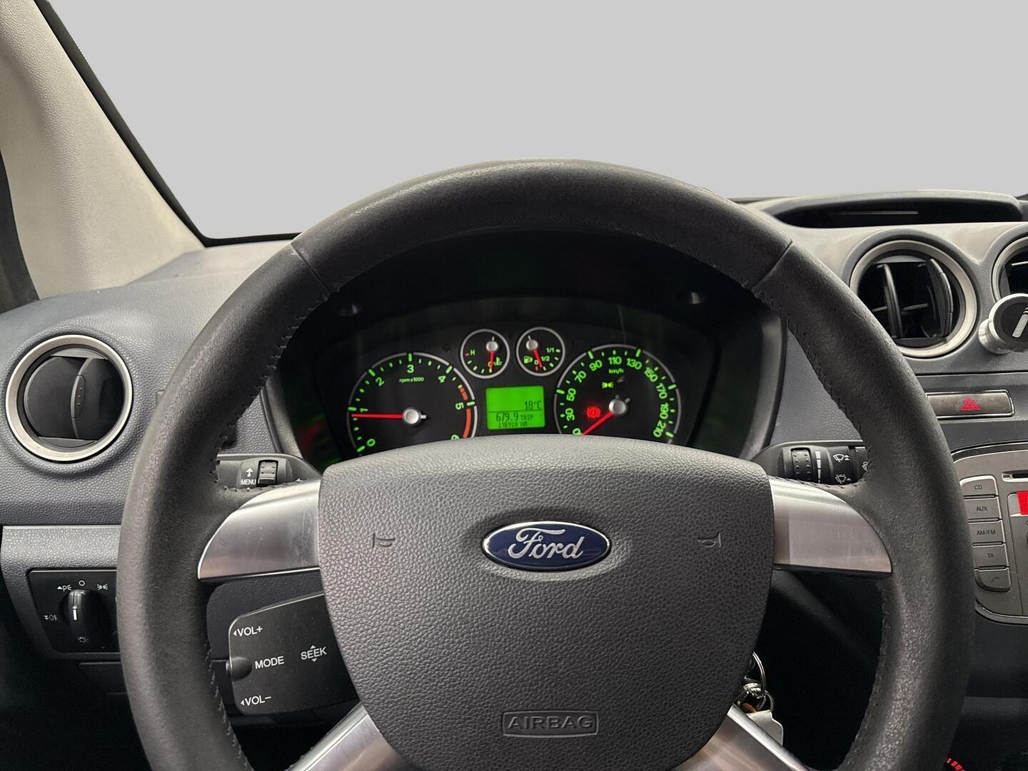 FORD Transit Connect 2011