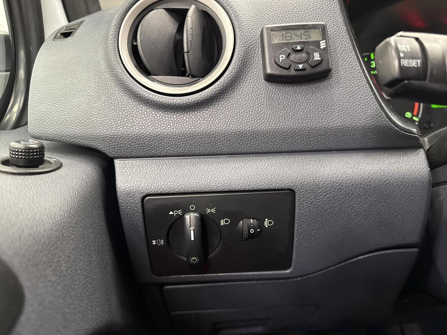 FORD Transit Connect 2011