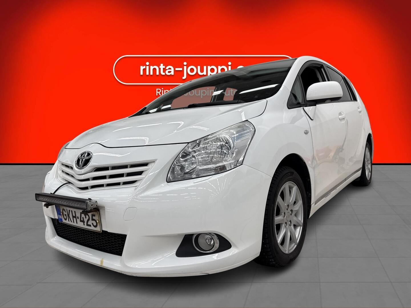 TOYOTA Verso 2011