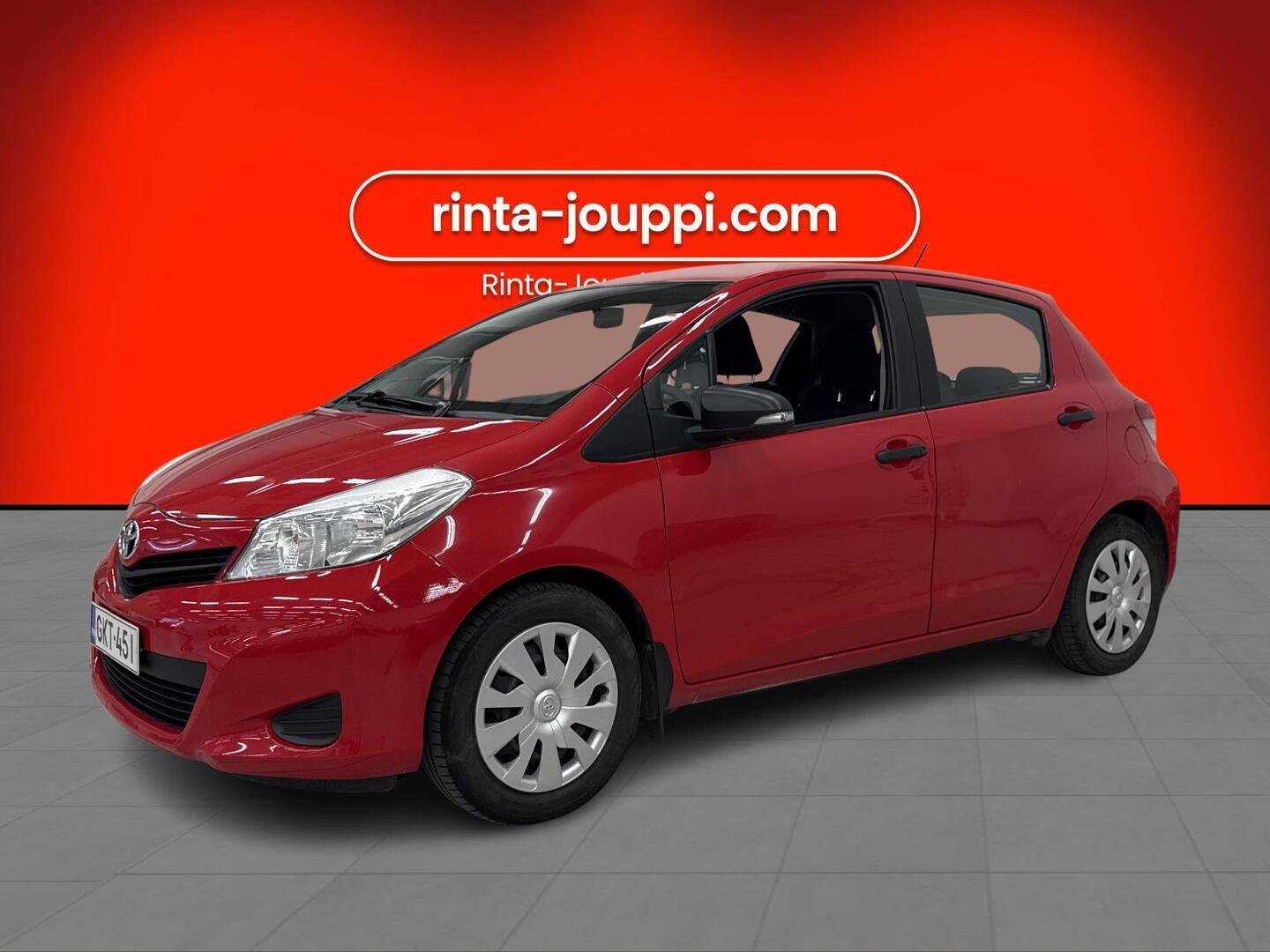 TOYOTA Yaris 2013