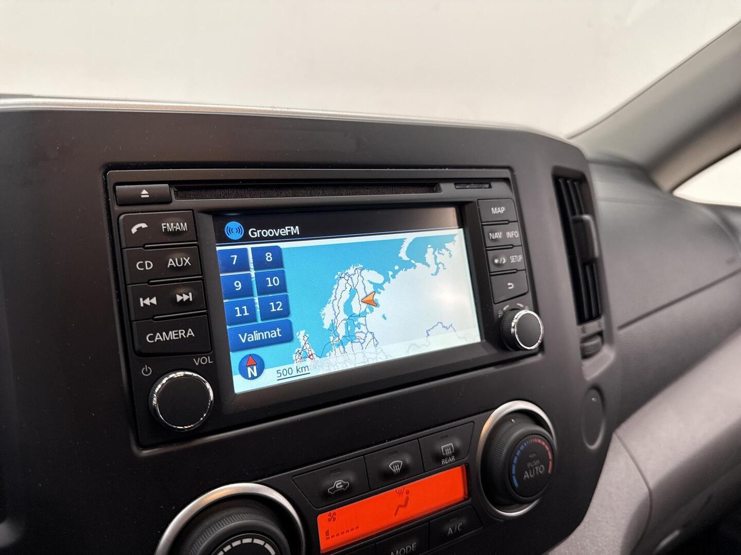 NISSAN e-NV200 2017