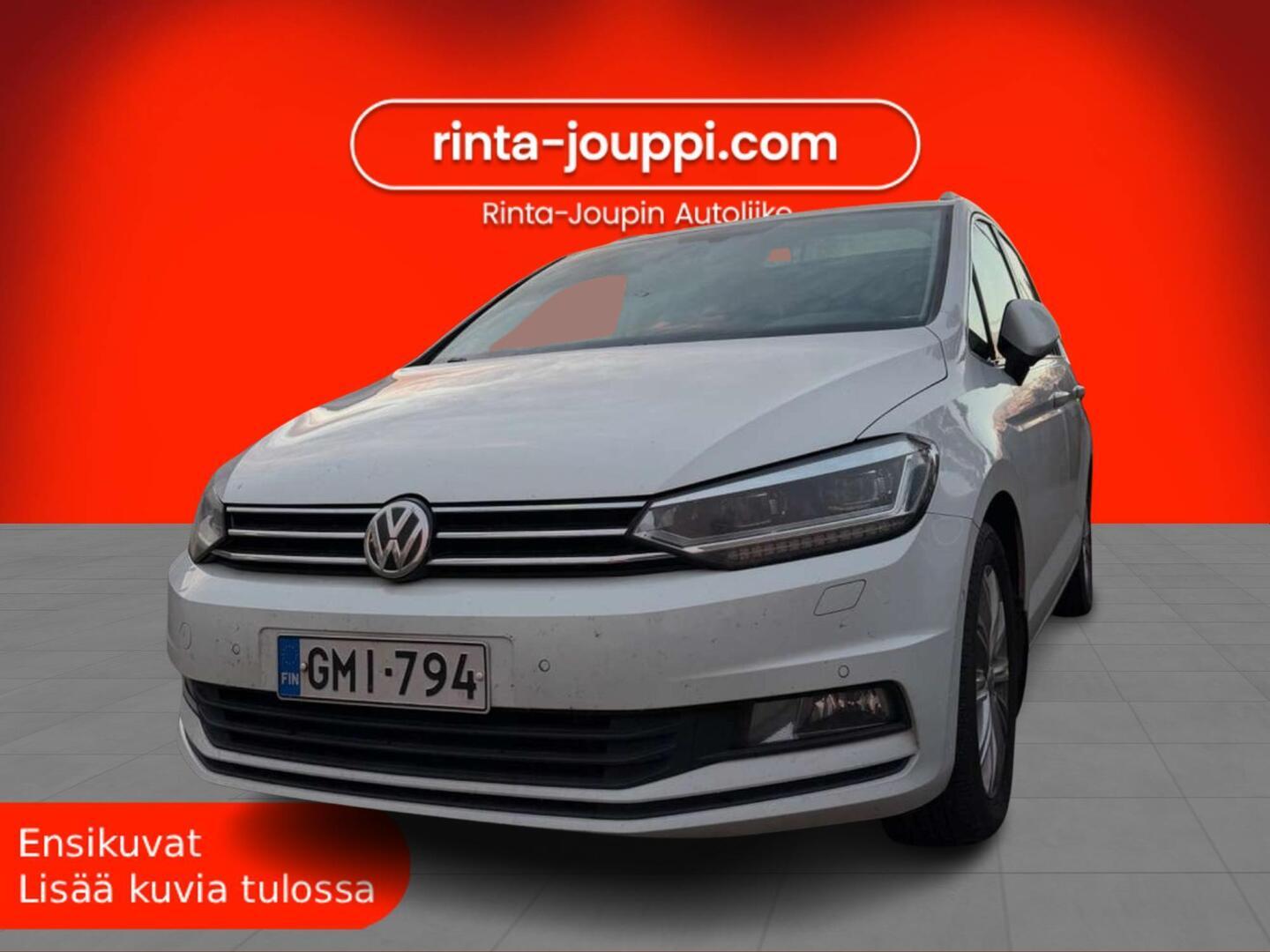 VOLKSWAGEN Touran 2017