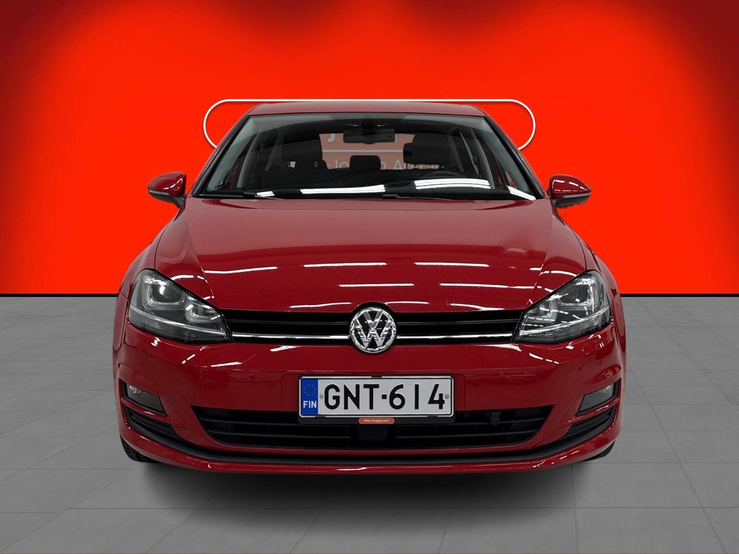 VOLKSWAGEN Golf 2015