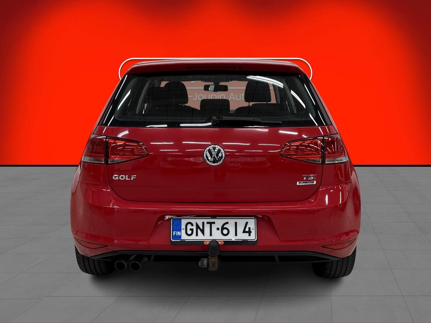 VOLKSWAGEN Golf 2015