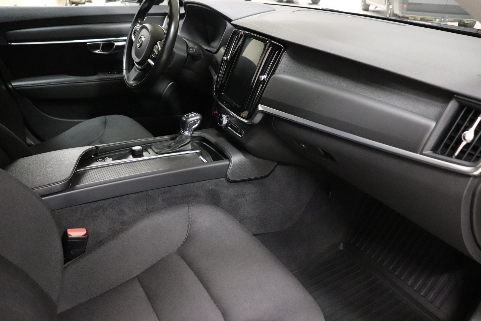 VOLVO V90 2018