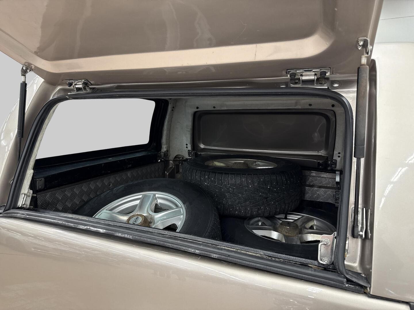 TOYOTA Hilux 2009