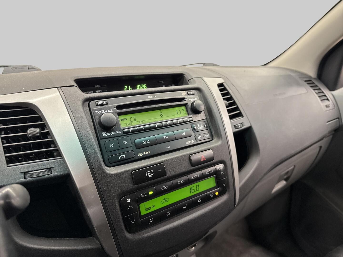 TOYOTA Hilux 2009
