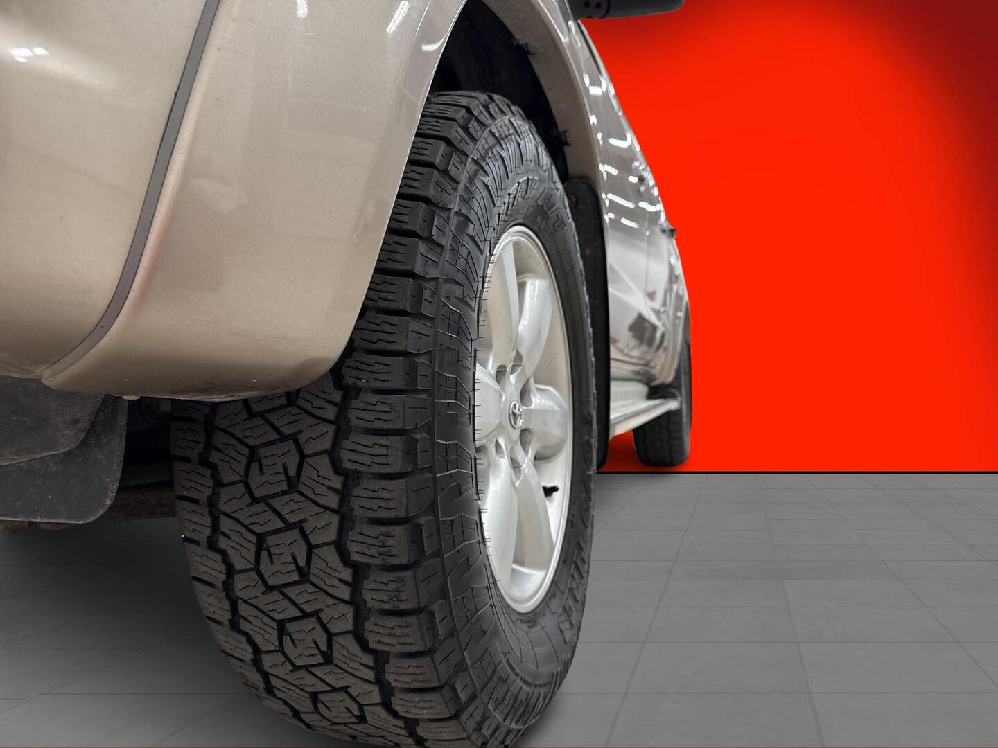 TOYOTA Hilux 2009