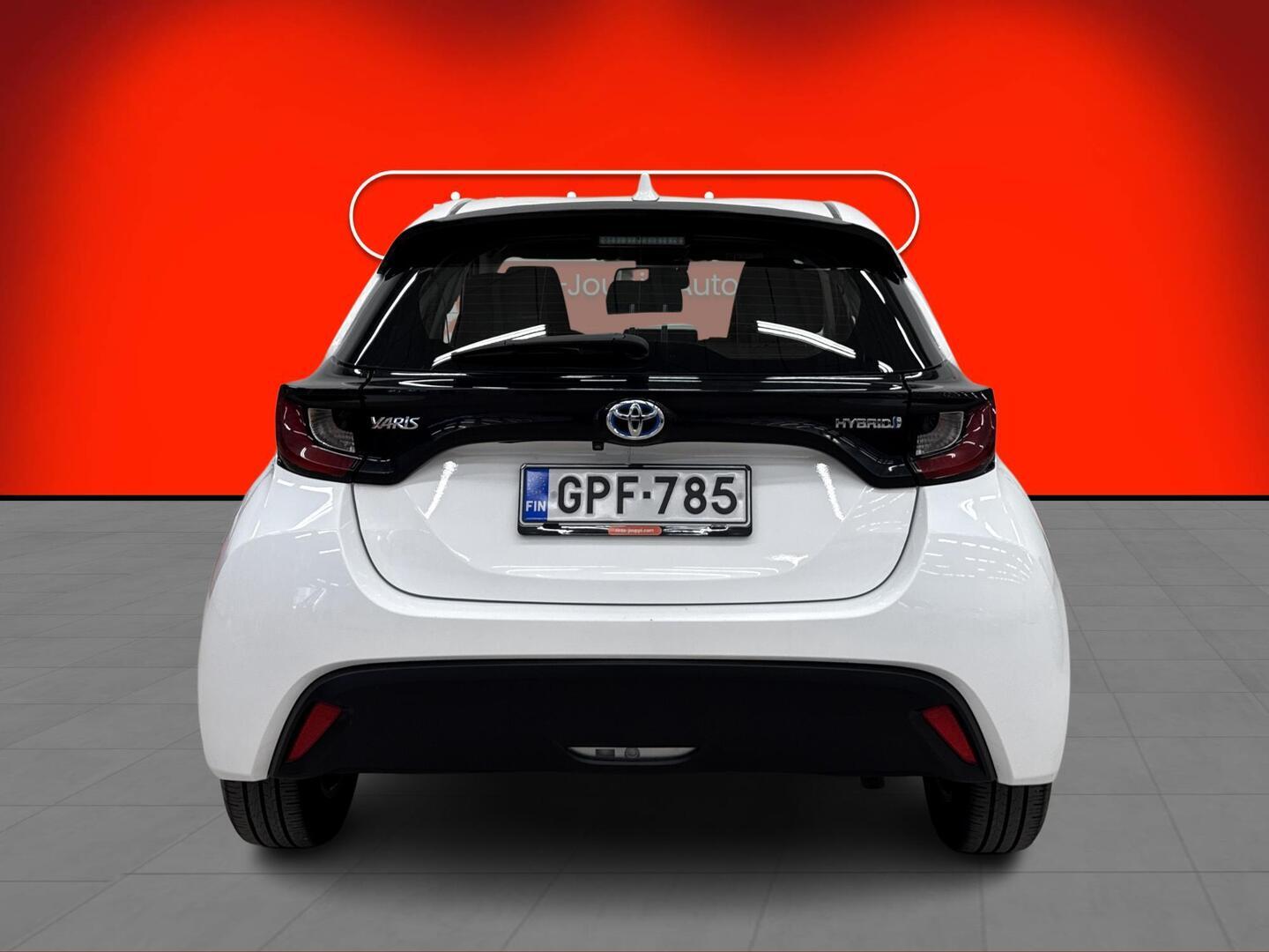 TOYOTA Yaris 2022