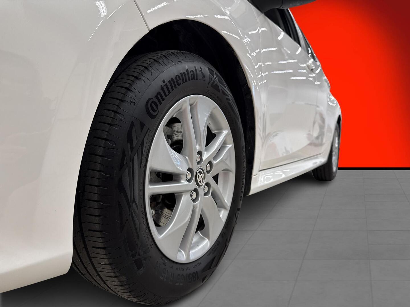 TOYOTA Yaris 2022