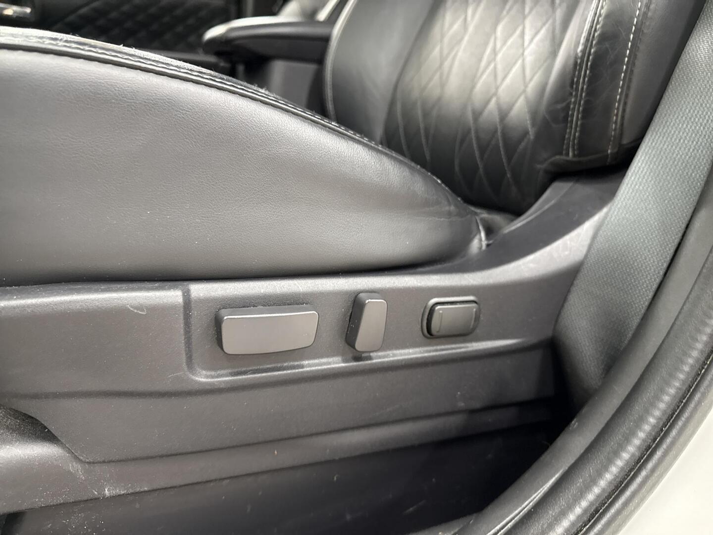 MITSUBISHI Outlander PHEV 2021