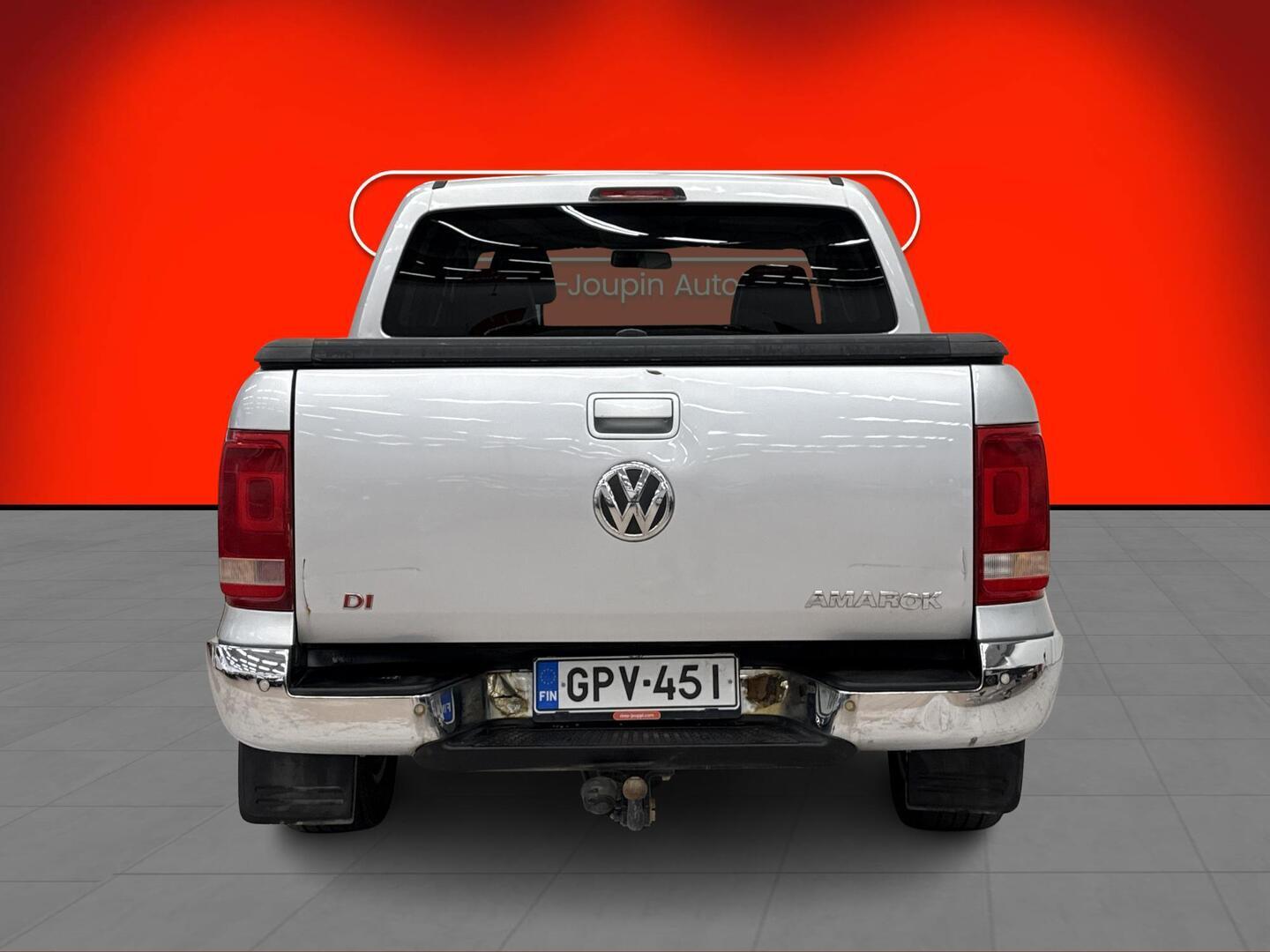 VOLKSWAGEN Amarok 2011