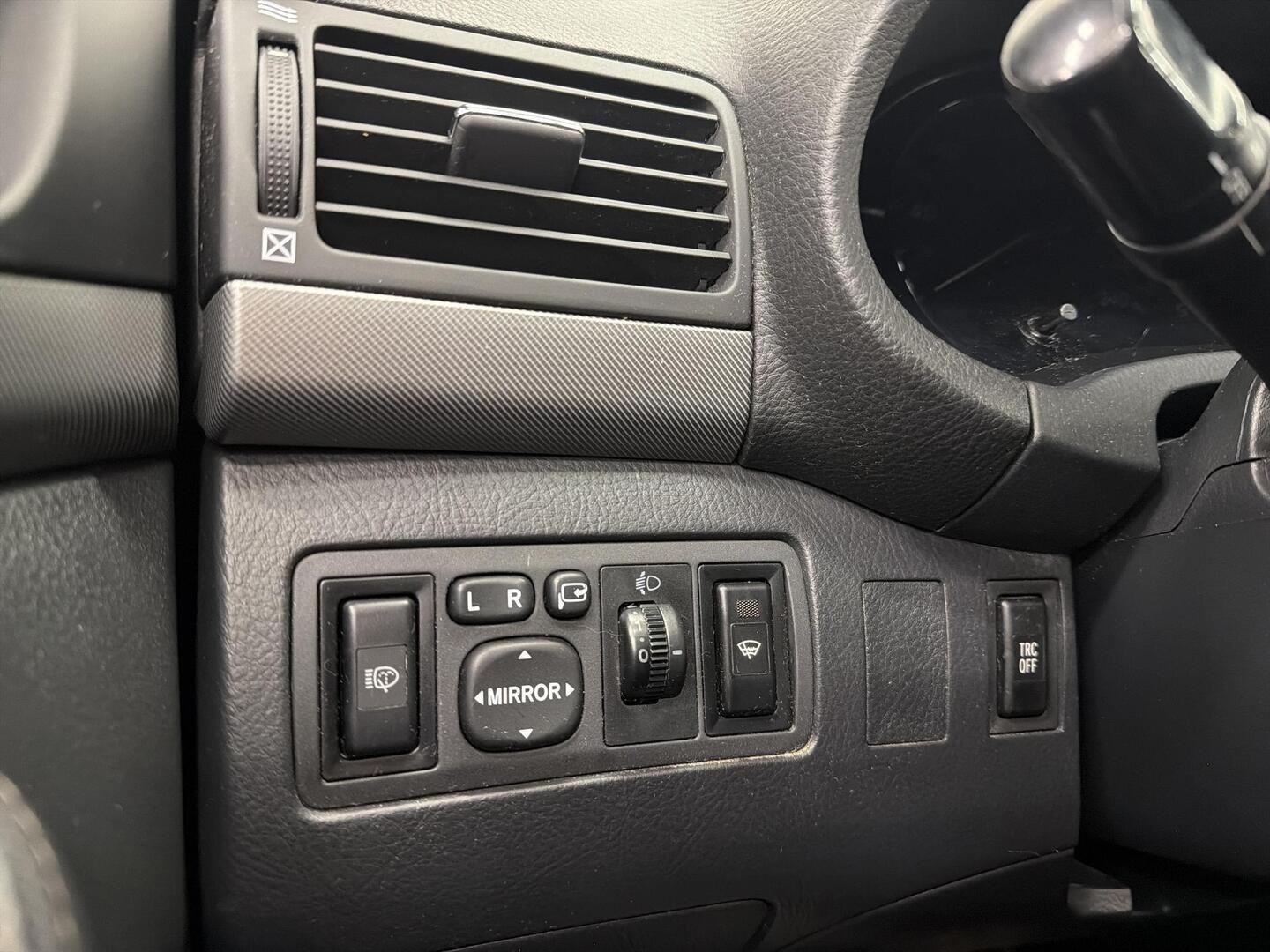 TOYOTA Avensis 2008