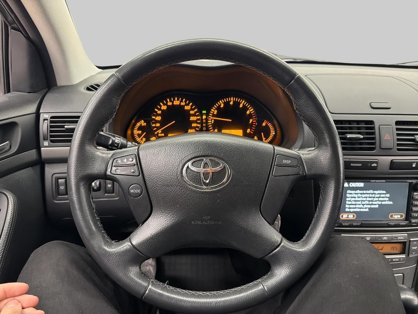 TOYOTA Avensis 2008