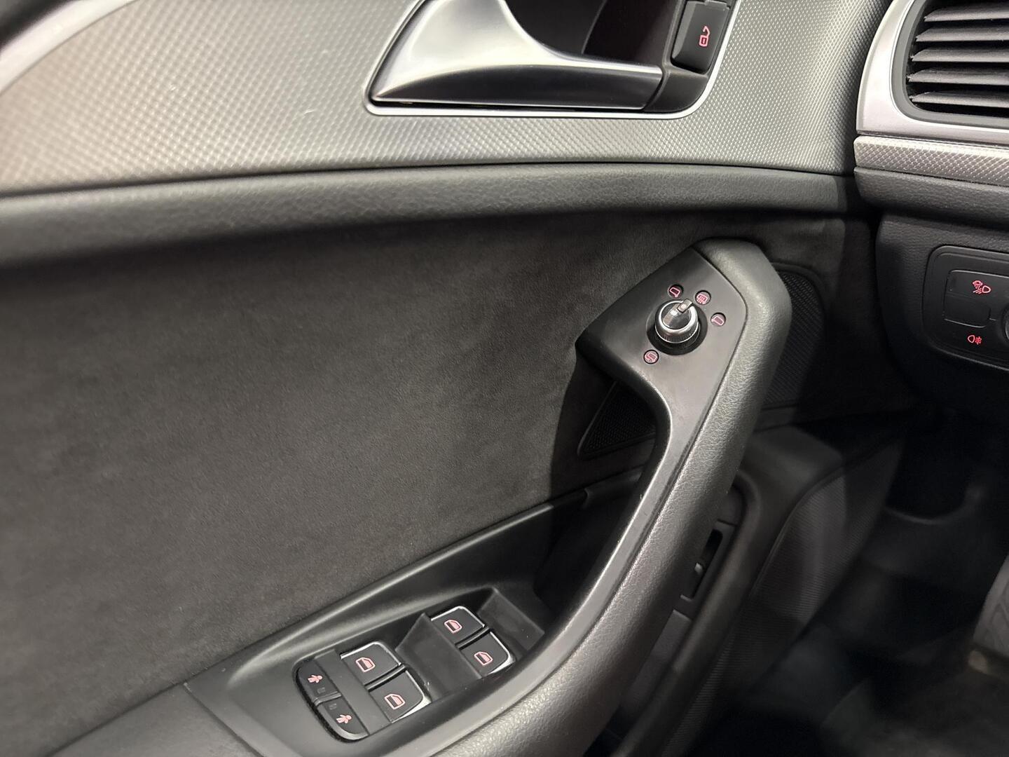 AUDI A6 2012