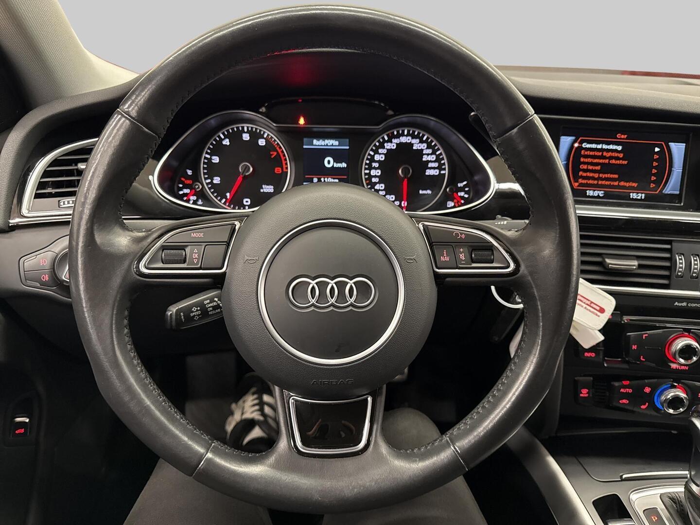 AUDI A4 2015