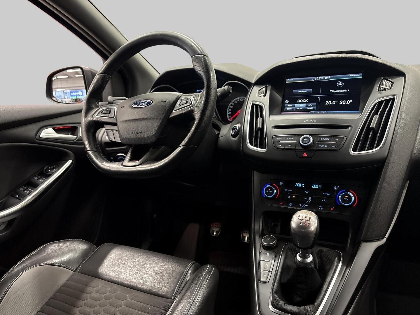 FORD Focus 2016