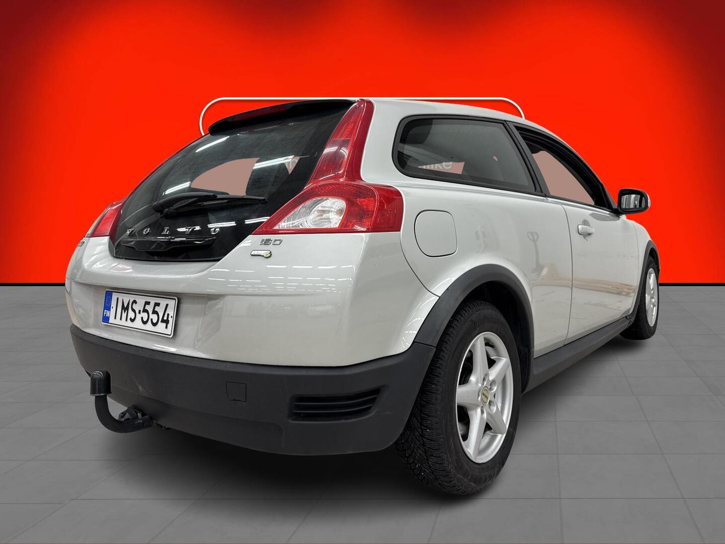 VOLVO C30 2009