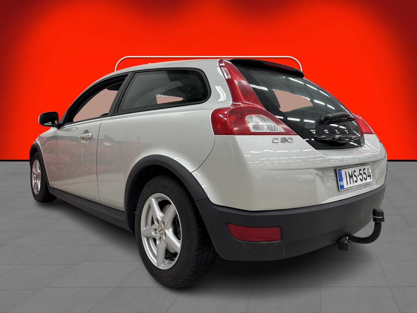 VOLVO C30 2009