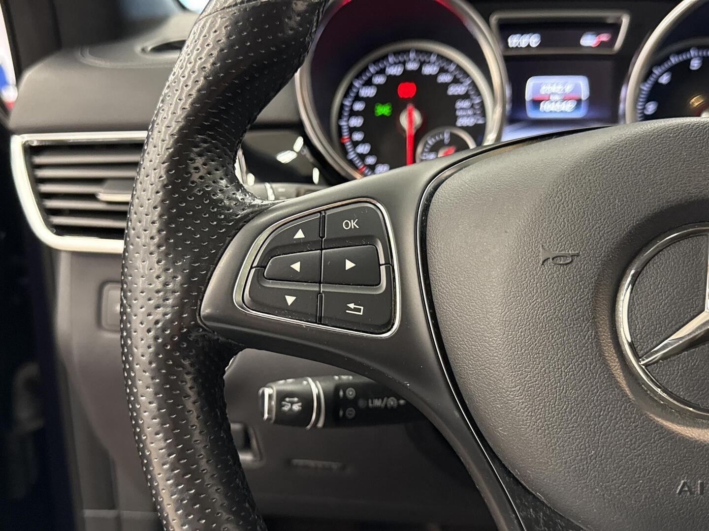 MERCEDES-BENZ GLE 2016