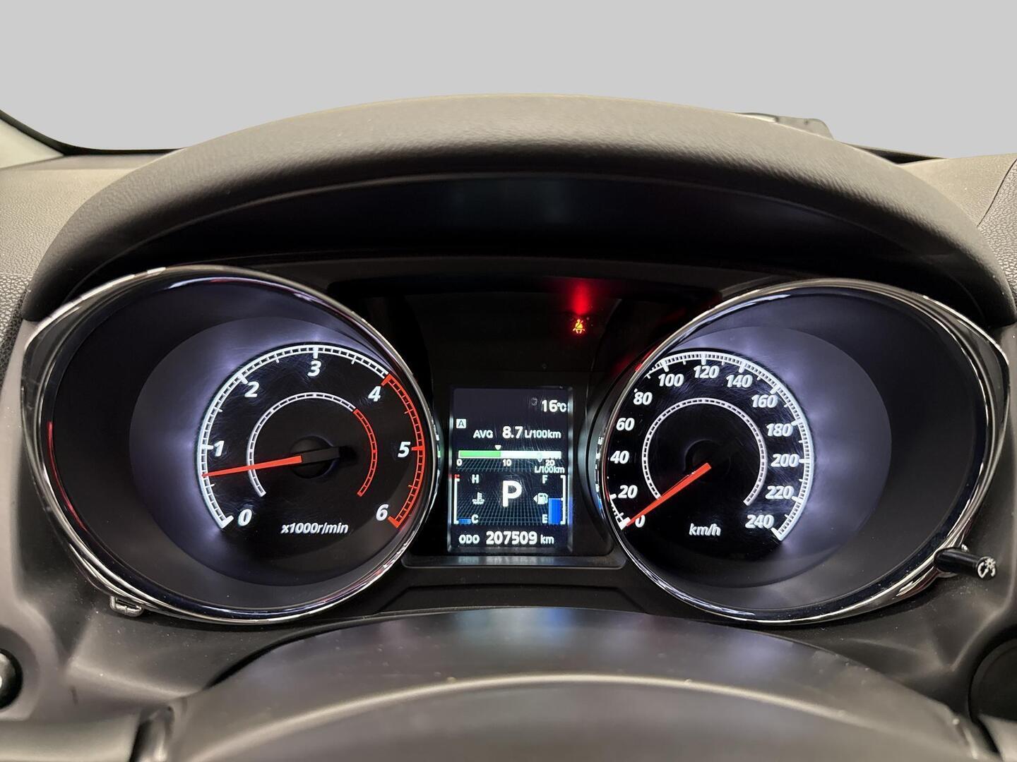 MITSUBISHI ASX 2014