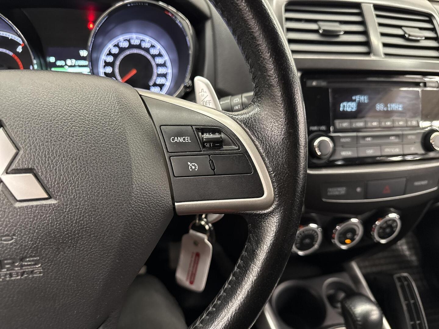 MITSUBISHI ASX 2014
