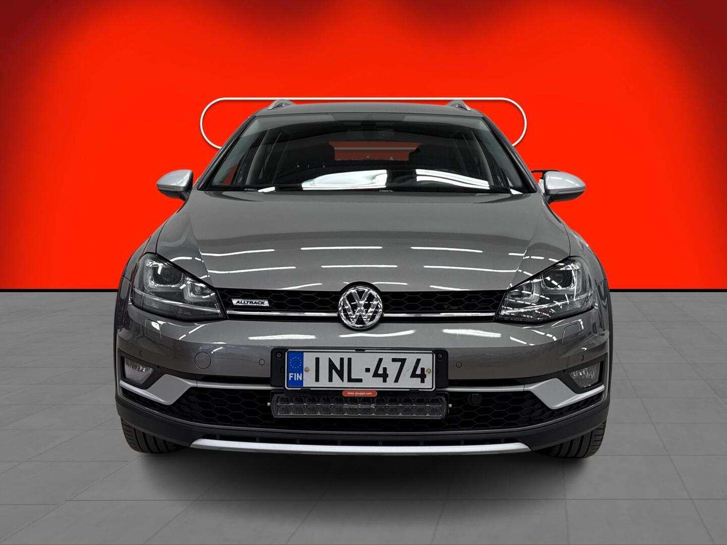 VOLKSWAGEN Golf 2017