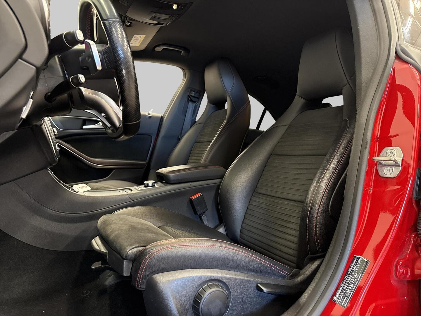 MERCEDES-BENZ CLA 2018