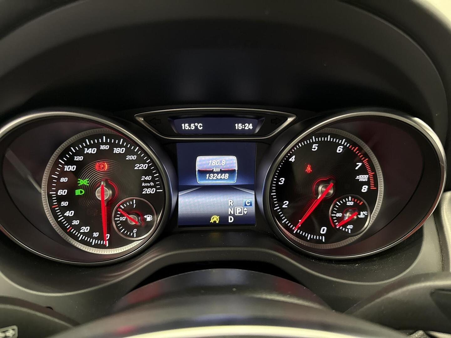 MERCEDES-BENZ CLA 2018