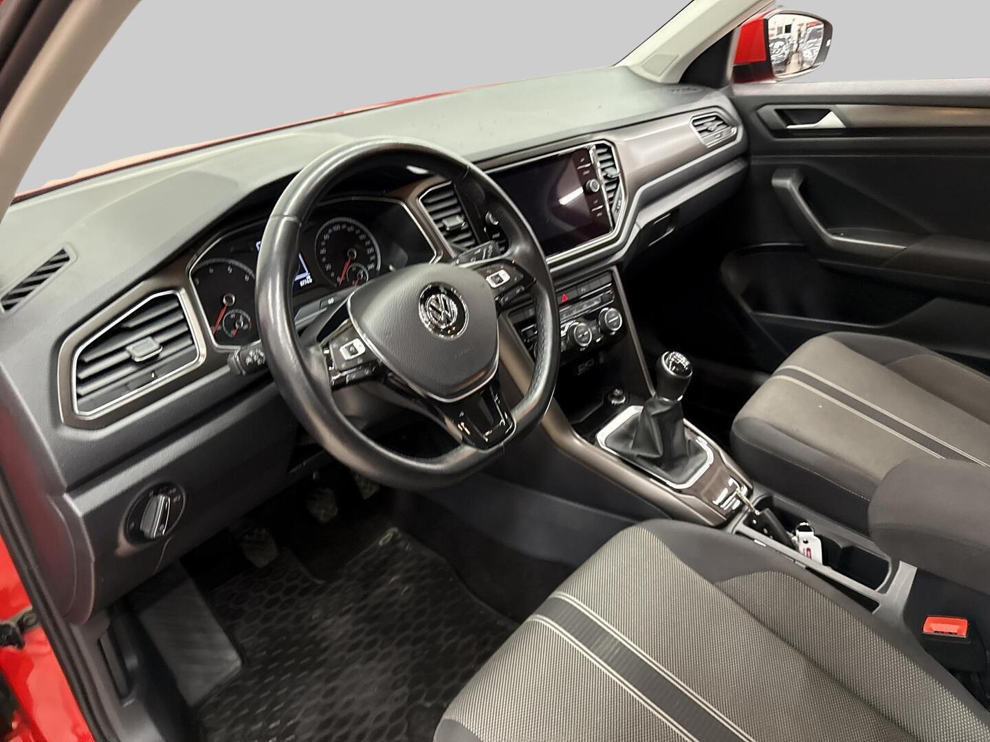 VOLKSWAGEN T-Roc 2018