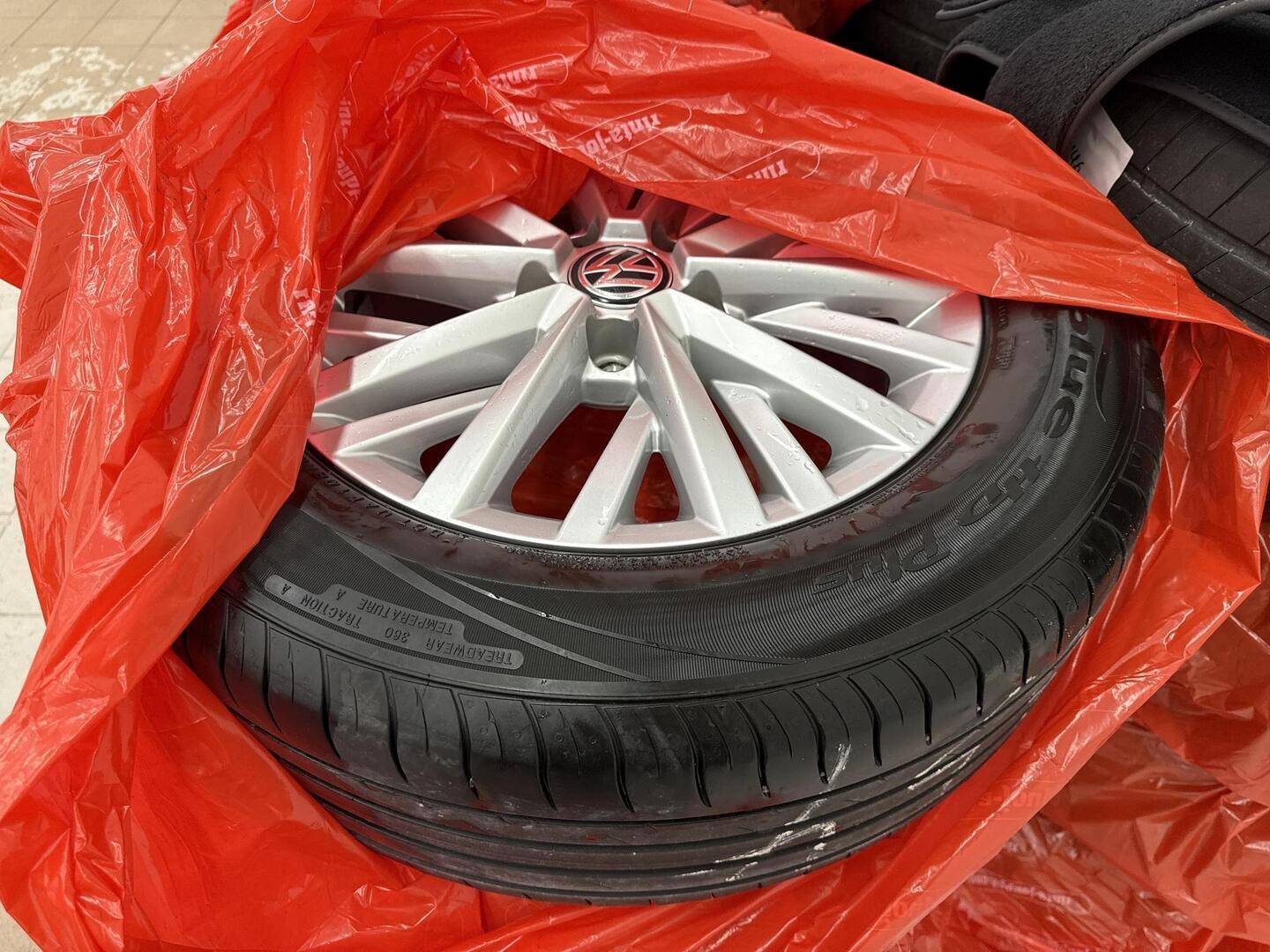 VOLKSWAGEN T-Roc 2018