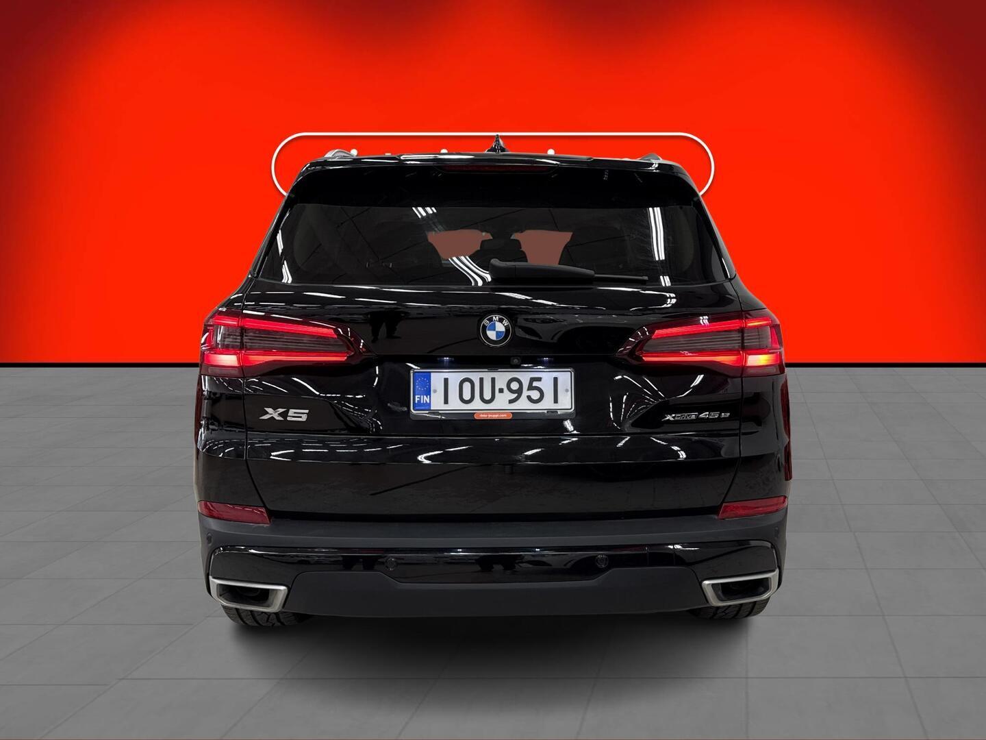 BMW X5 2021