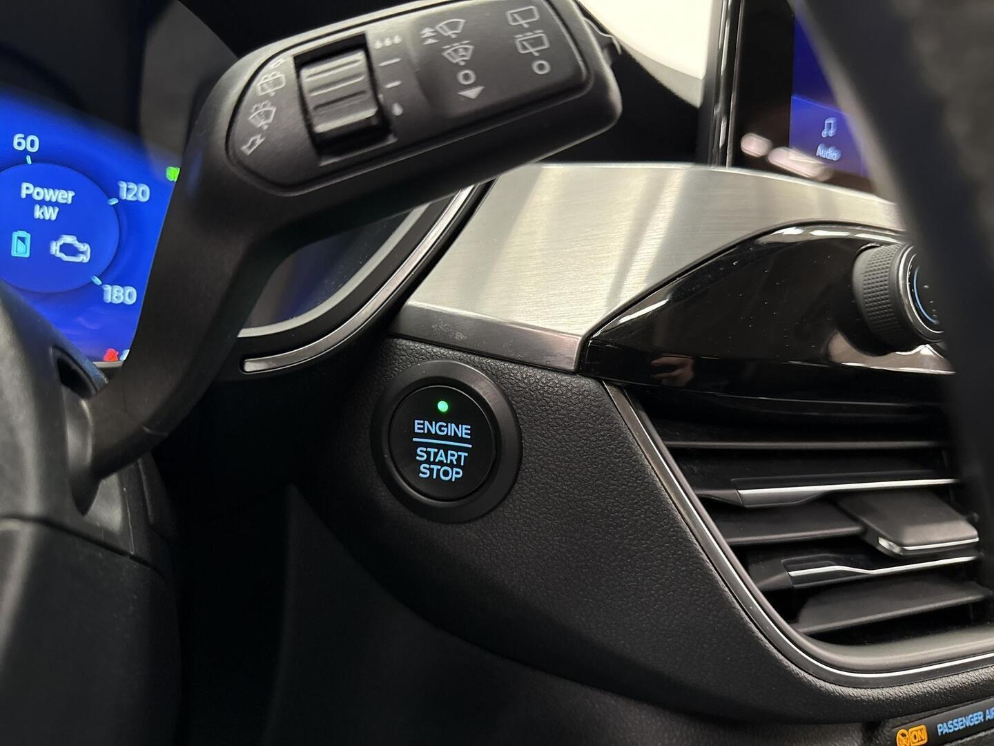 FORD Kuga 2022