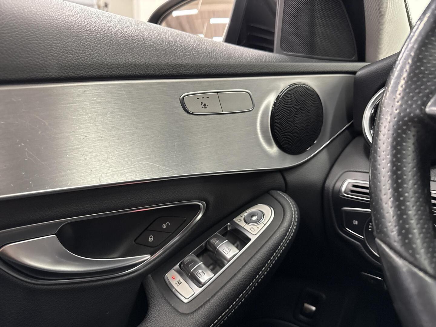 MERCEDES-BENZ C 2017