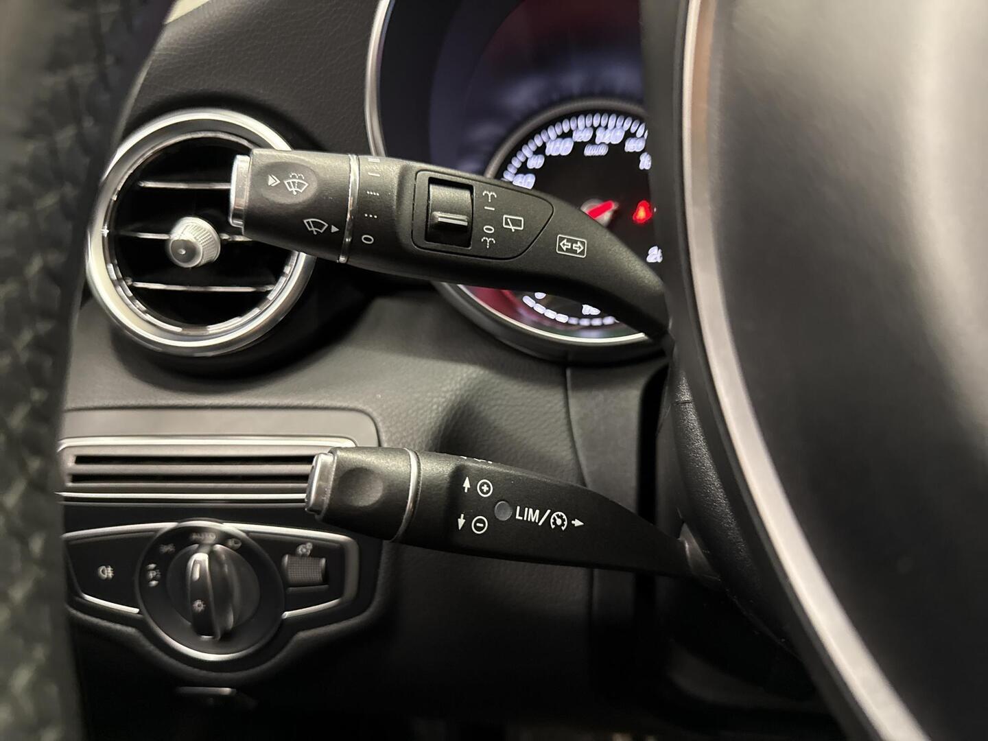 MERCEDES-BENZ C 2017