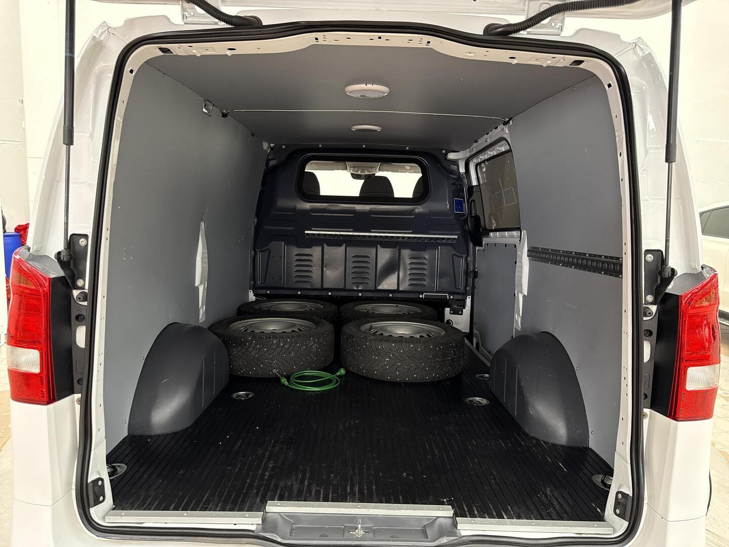MERCEDES-BENZ Vito 2020