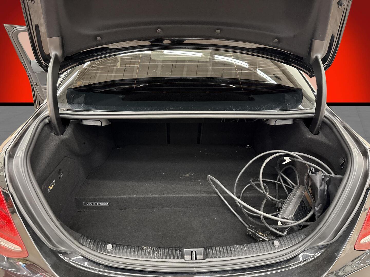 MERCEDES-BENZ C 2018