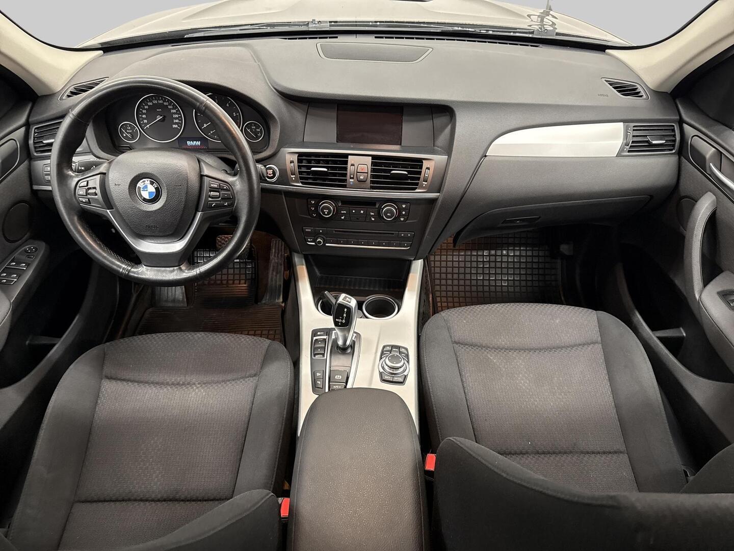 BMW X3 2011