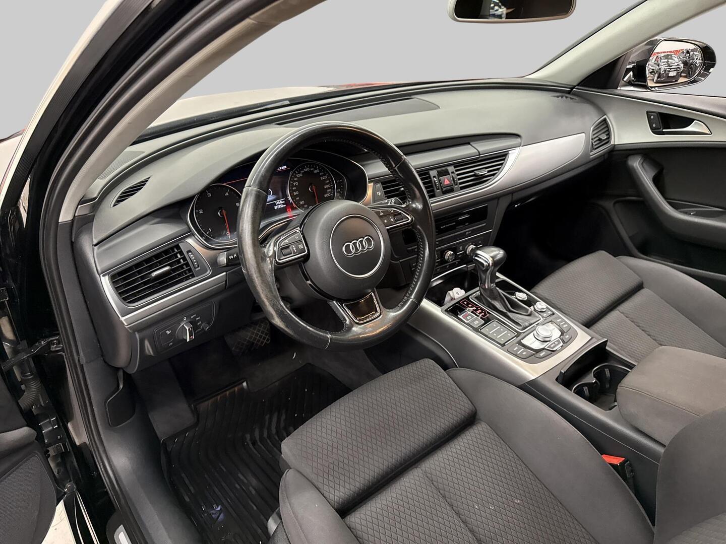 AUDI A6 2012