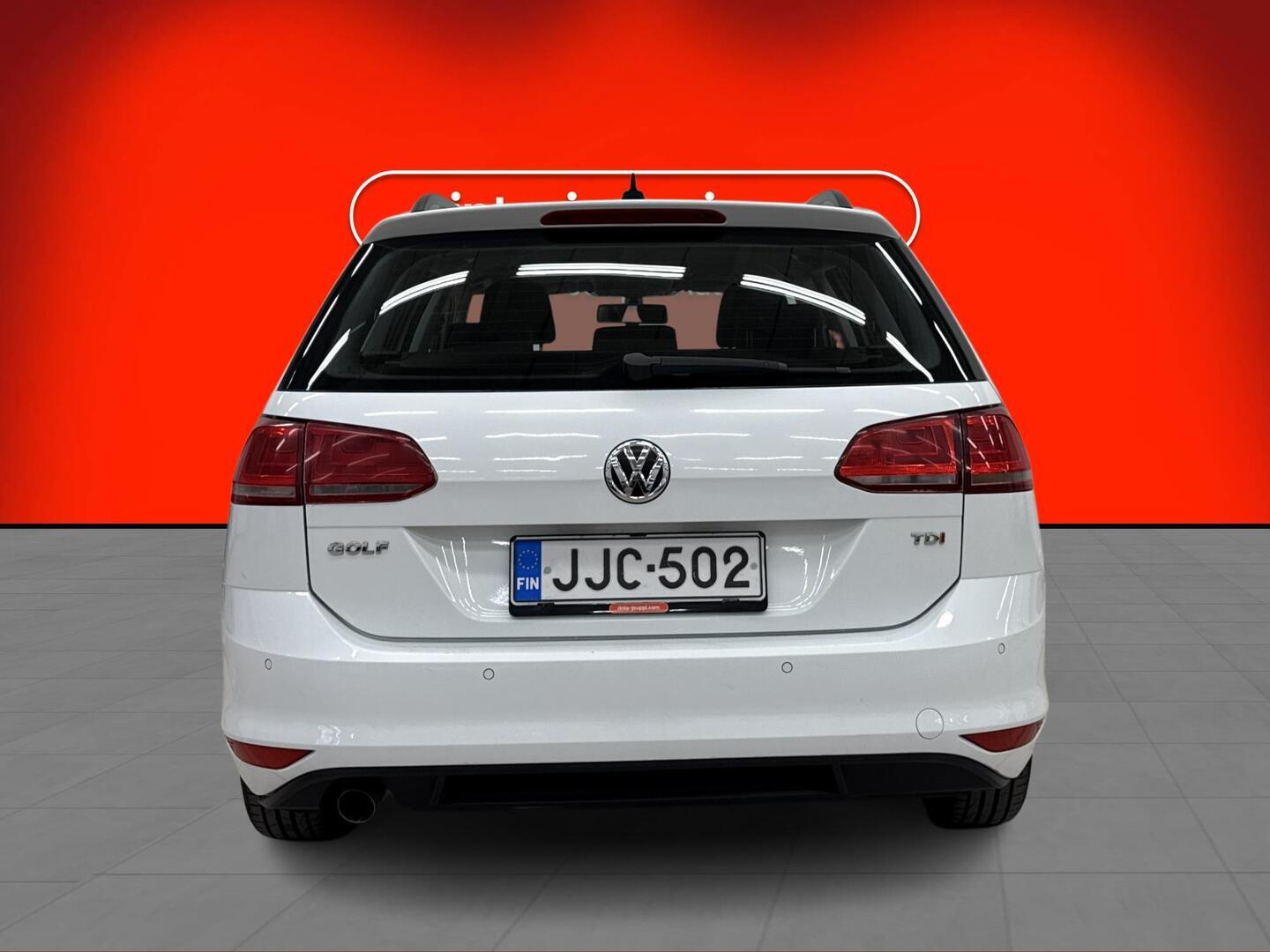 VOLKSWAGEN Golf 2013