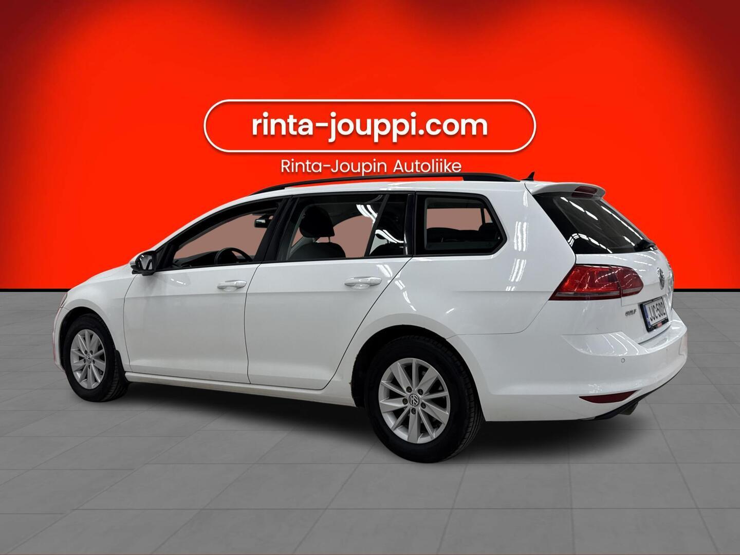 VOLKSWAGEN Golf 2013