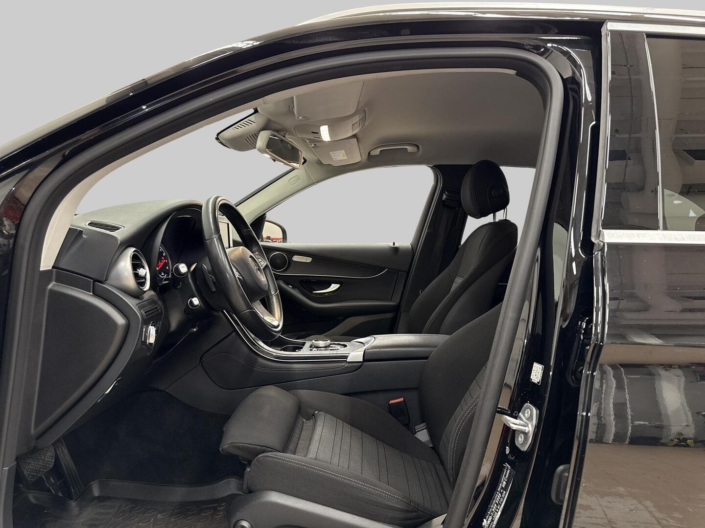 MERCEDES-BENZ GLC 2018