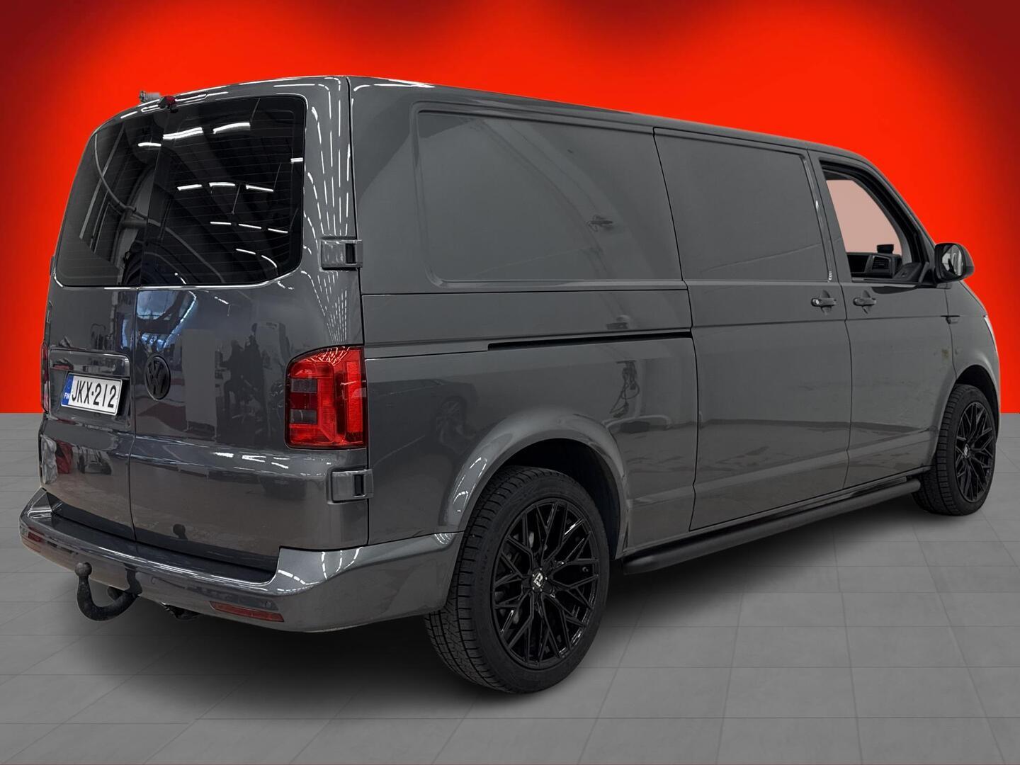 VOLKSWAGEN Transporter 2018