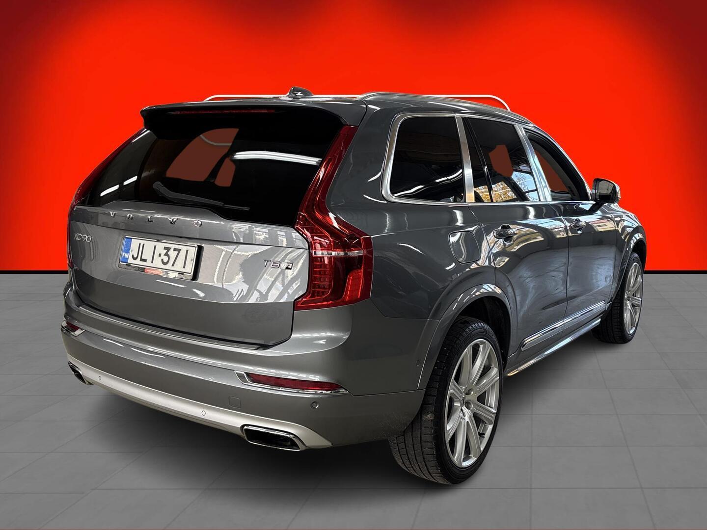VOLVO XC90 2017